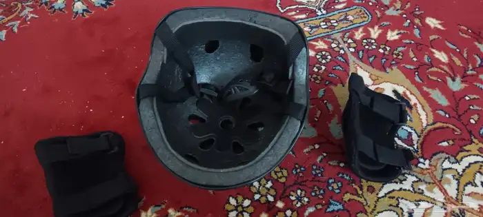 خوذة تحميك من الكسور بعد الله 0