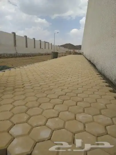 ابو مكه لتركيب البلدوره والانترلوك والبلاط 2