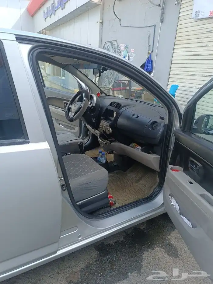 Daihatsu Sirion 2006 4