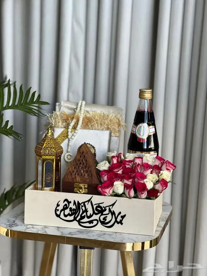 منسق هدايا ومندوب 1