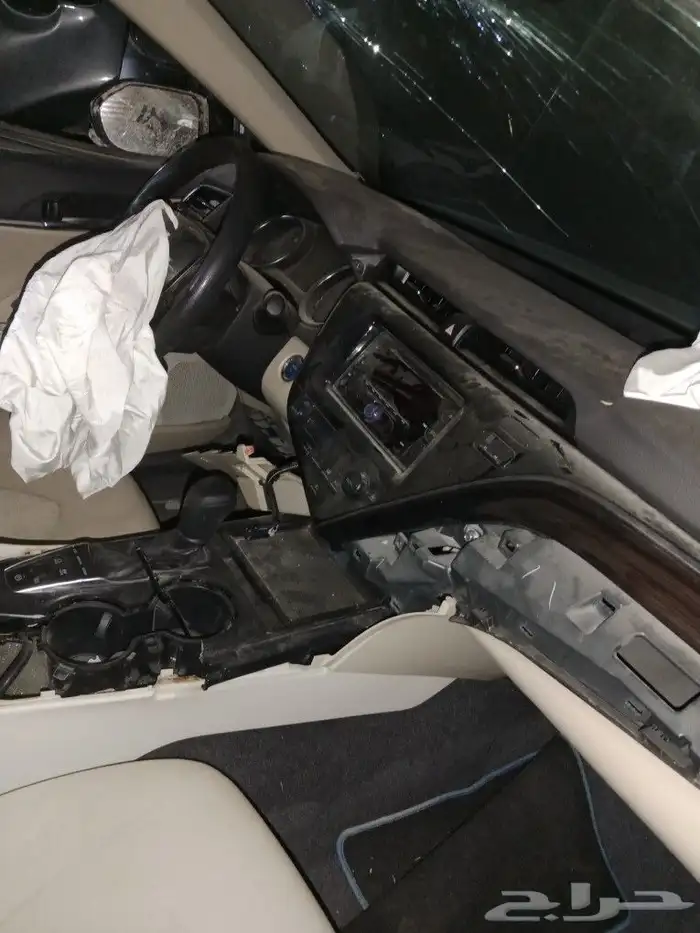 تشليح لبيع قطع غيار كامري موديل 2020 هايبرد 2