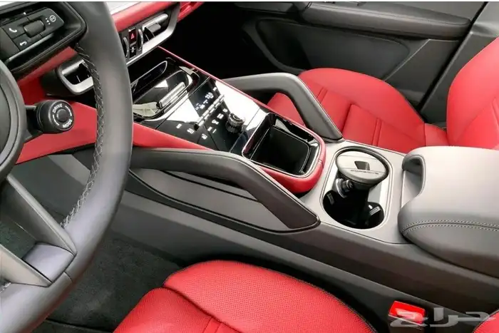 سيارة بورش كايين ابيض Porsche Cayenne AWD SUV موديل 2024 16