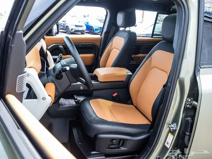 لاند روفر ديفندر Land Rover Defender X-Dynamic SE موديل 2023 8