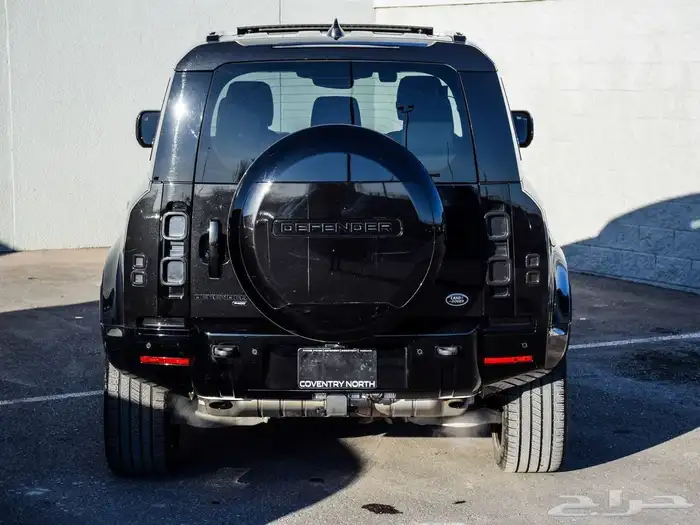 لاند روفر ديفندر Land Rover Defender X-Dynamic SE موديل 2023 3