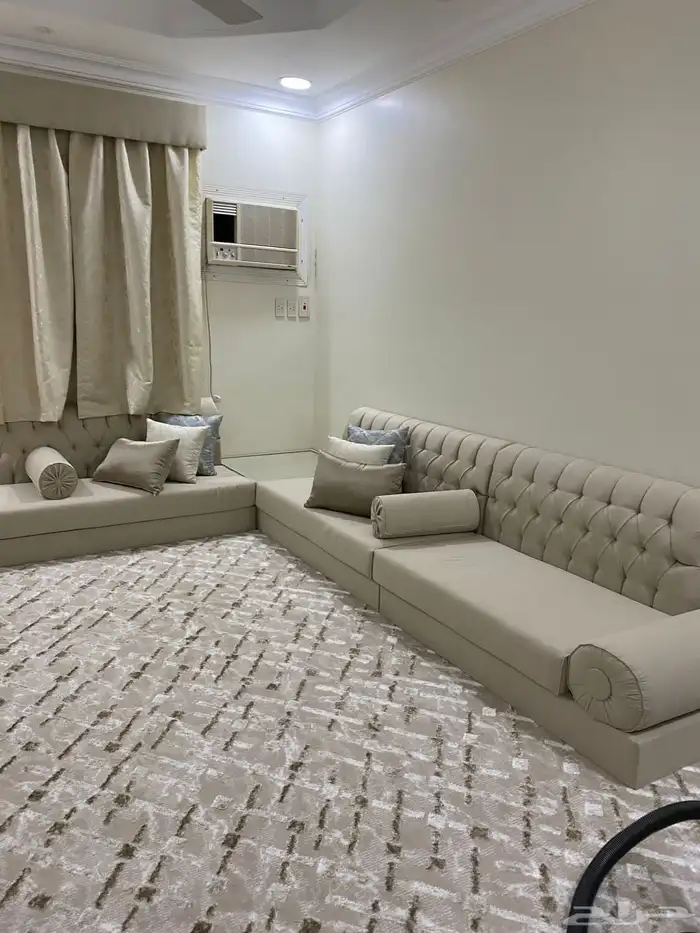 تركيب ستاير دولاب شغل نجار وتفصيل وتنجيد كنابات جلسه مساند 4