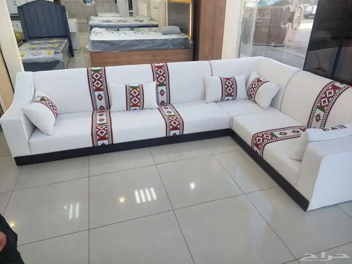 تركيب ستاير دولاب شغل نجار وتفصيل وتنجيد كنابات جلسه مساند 0