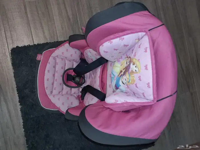 كرسي اطفال للسيارة 2