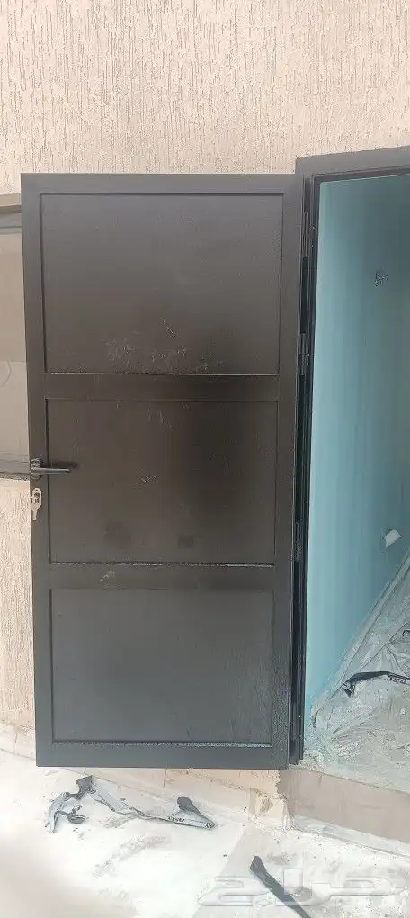 باب عادي اسود 0