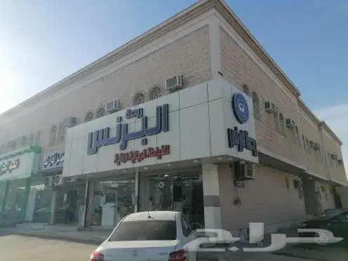 خطاط دعاية واعلان تركيب لوحات إعلانية خطاط 4