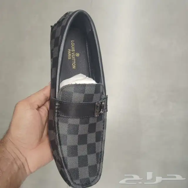 شوزات نيوبلانس جاكيموس نايك أديداس 33