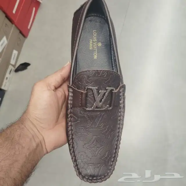 شوزات نيوبلانس جاكيموس نايك أديداس 37
