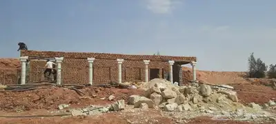 نعمل في مجال التراث القديمه بنيان وتليوس وعازل واسقف الخشب و 0