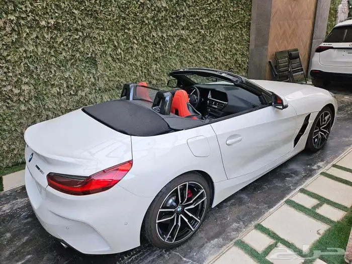 BMW Z4 2023 ناغي ضمان وصيانة 1