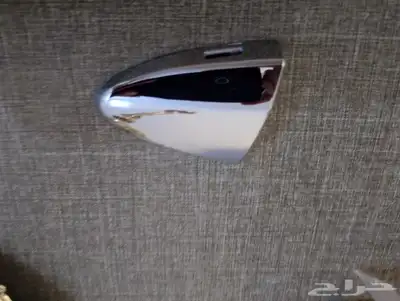 للبيع غطا دقمه باب لكزس es350 من2007الى2012 0