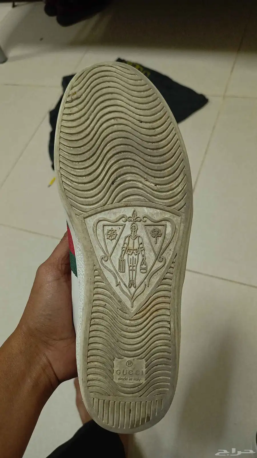 Gucci shoes for man  size 42 have been used by 6 Month good 1
