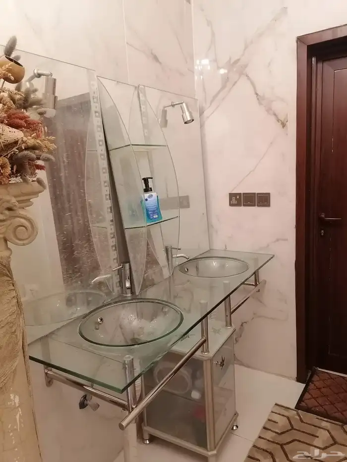 مغسلة زجاج مستعمل نظيفه 2
