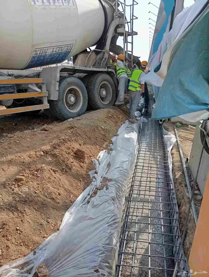 تكسير وتراميم ولياسه قص جدران فتح أبواب شبابيك تركيب بلاط 0