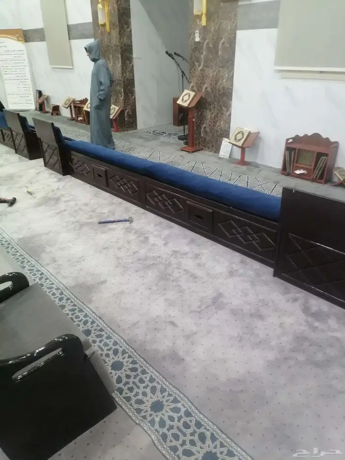 تكايات مساجد من متبرع تحتاج فقط دهان وتنجيد 0
