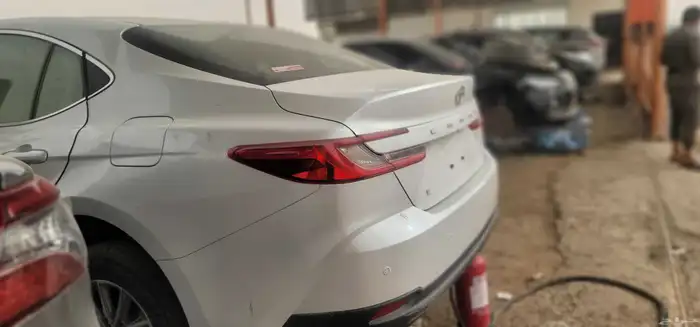 تيوتا كامري 2025 1