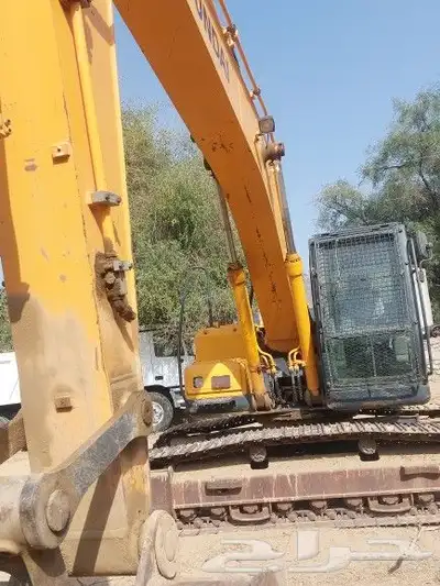 بوكلين (حفار ) للإيجار 1