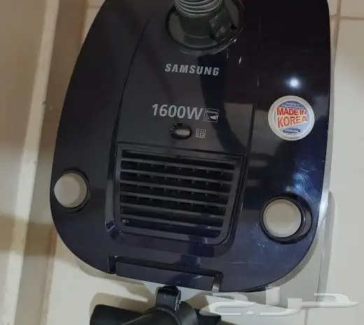 مكنسة كهربائية سامسونج 1600W مستخدمة ونظيفة للبيع المستعجل 3
