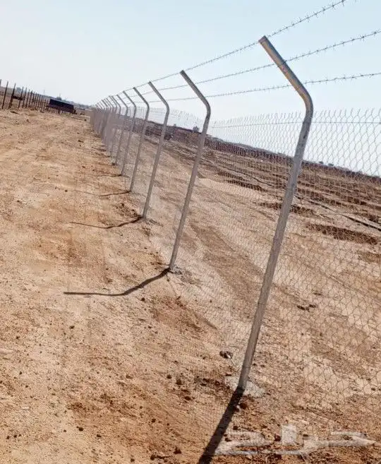 نقوم بتوريدوتركيب جميع انواع الشبوك 2