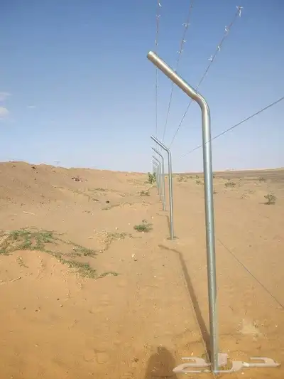 نحن نقوم بتوريد وتركيب جميع انواع الشبوك السياج الحديدي 3