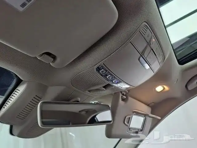 مرسيدس E300 4MATIC 2020 15