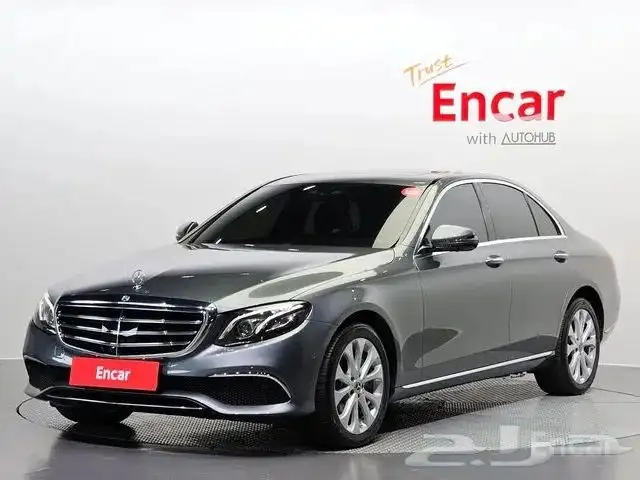 مرسيدس E300 4MATIC 2020 0