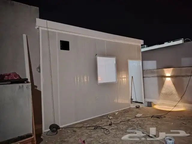 مجلس وغرف ومستودعات ومظلات سيارة وجميع انواع اعمال الحداده 5