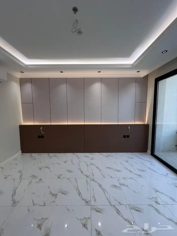ديكورات الشرقيه اصباغ ورق جدران باركيه نعلات فايبر شيبورد 4