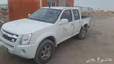 ايسوزو وانيت2012 8 0