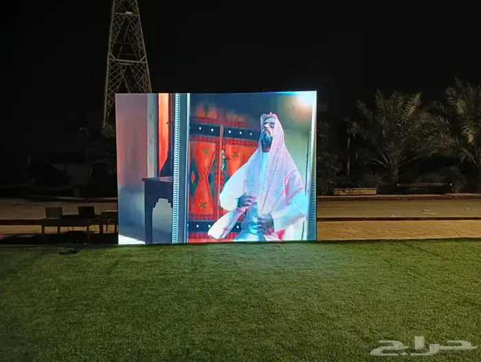 تاجير شاشات ومسرح 3