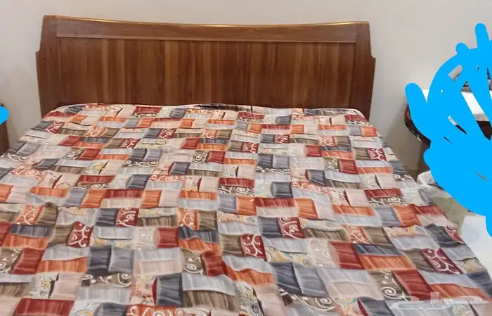 غرفة نوم بحاله ممتازه 0
