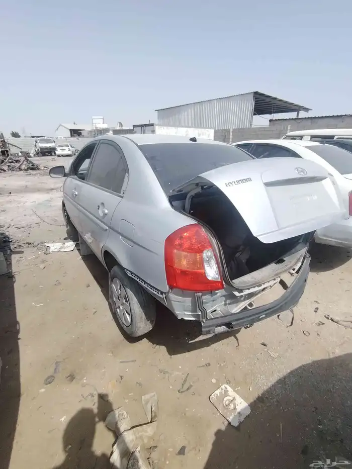 هونداي اكسنت 2010 تشليح قطع غيار فقط قير عادي 4