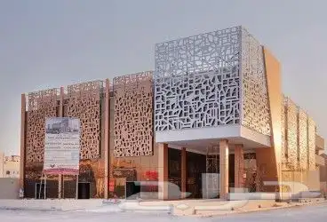 اعلانات شرق الرياض واجهات كلادينج وحروف 3dبارزه بأنواعها 4