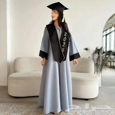 عبايات تخرج 2025 تفصيل عالي الجوده  تطريز 9
