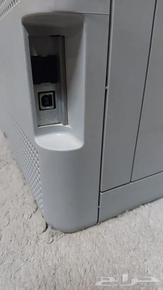 للبيع طابعة hp 2
