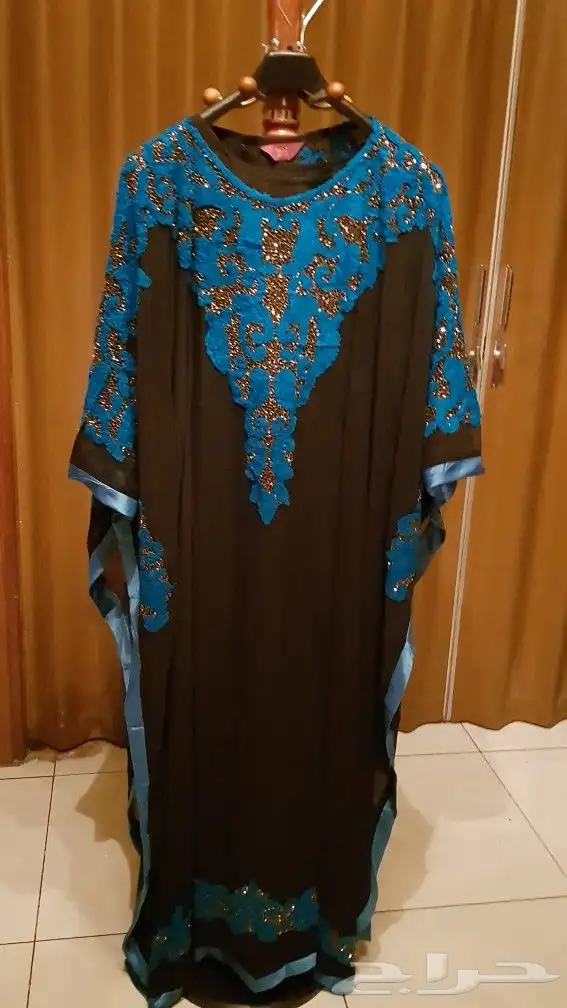 جلابيات و فساتين فاخره جدا 0