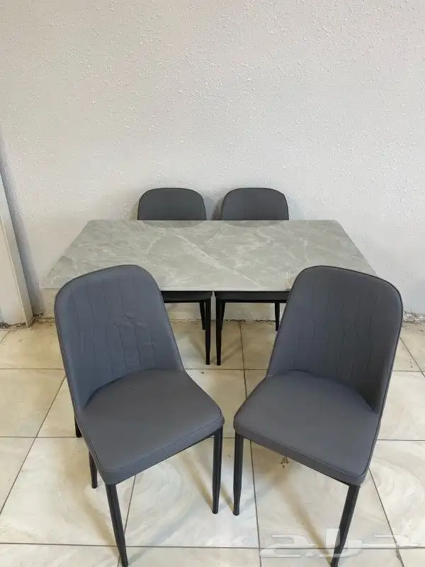طاولات طعام ارجل استيل 14