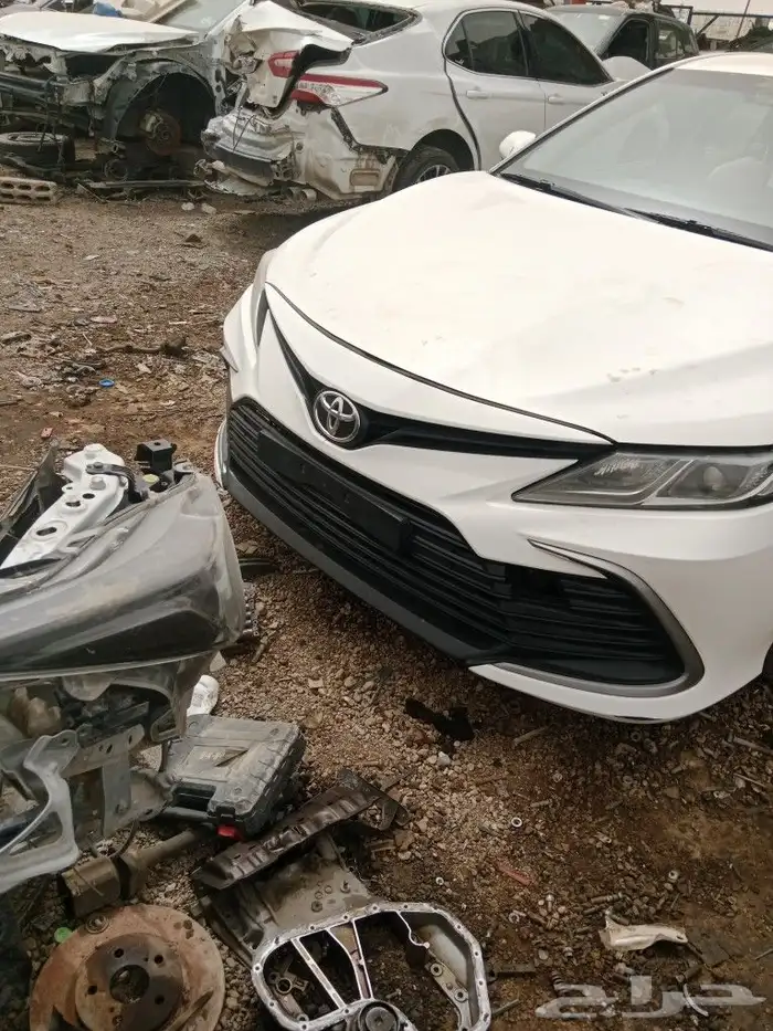تشليح لبيع قطع غيار كامري بنزين   هايبرد  قراندي خليجي 1