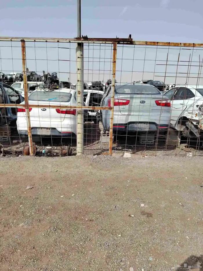 كيا ريو من 2013 إلي 2017 للبيع قطع غيار 0