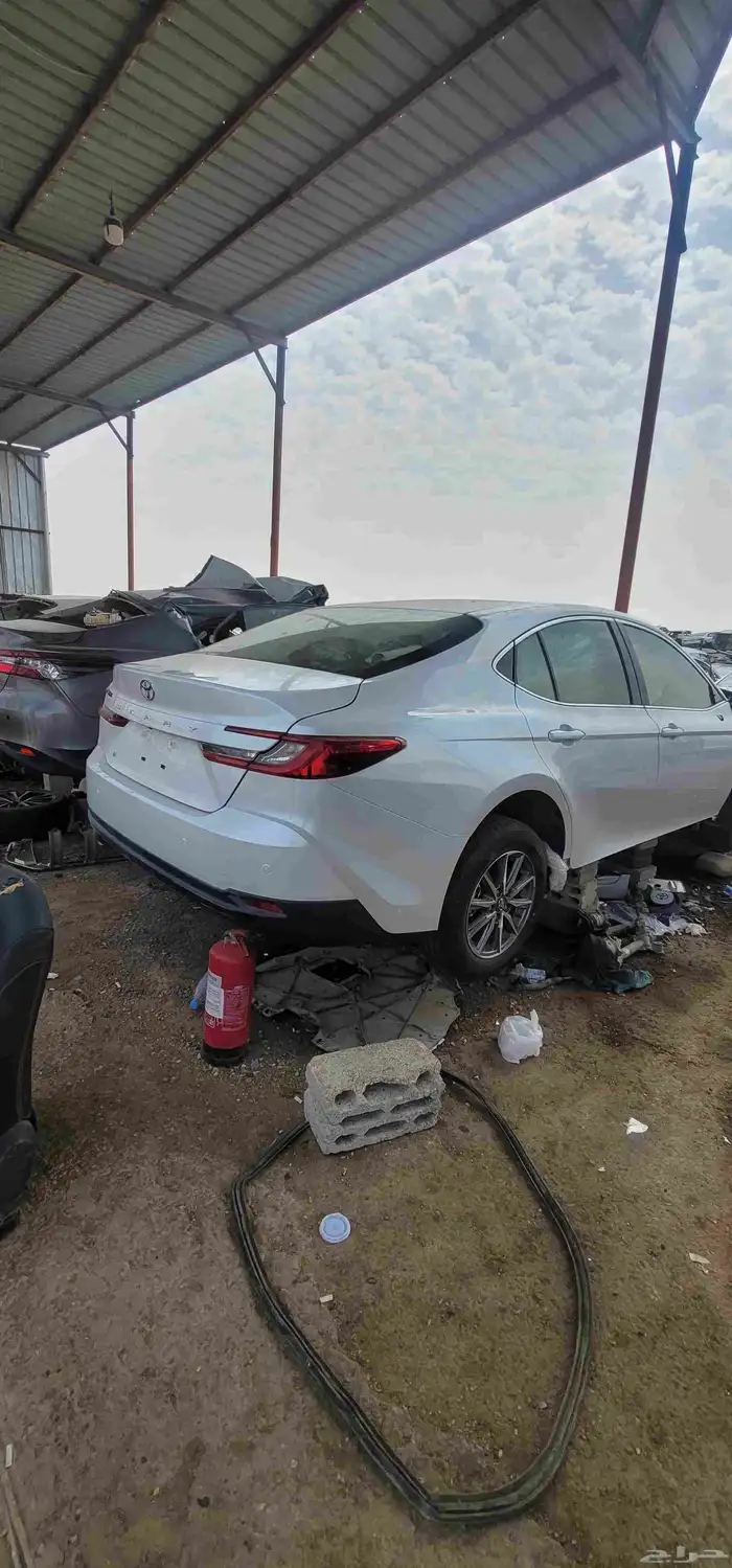 تويوتا كامري 2025 1