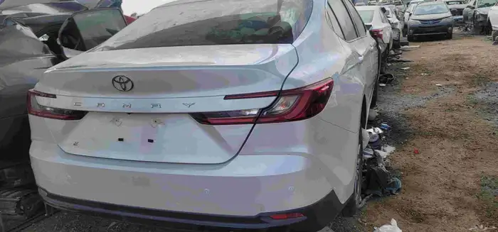 تويوتا كامري 2025 0