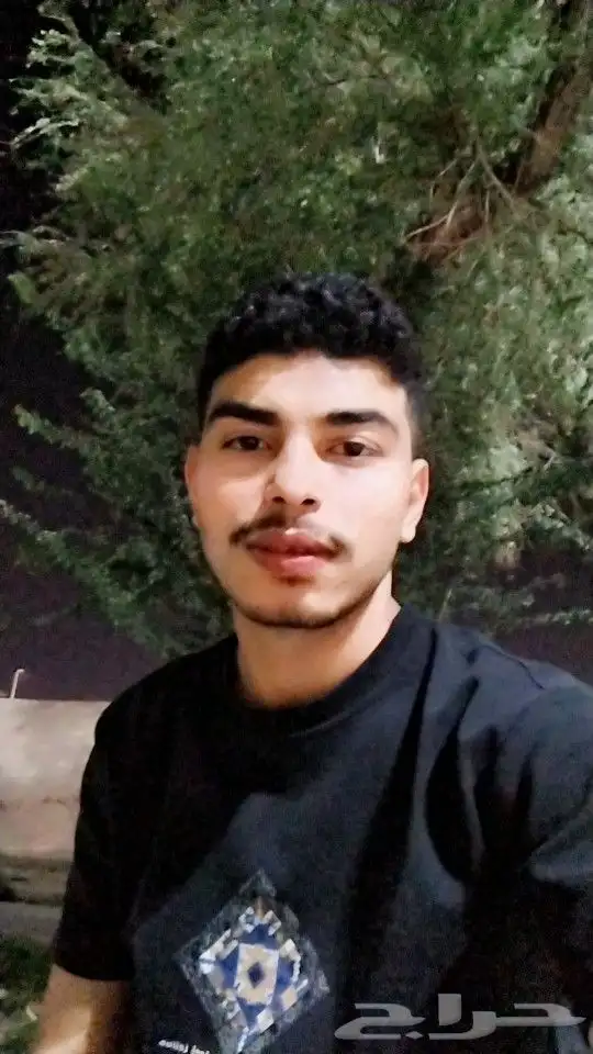 معلم كوي الملابس إبحث عن عمل لتواصل واتس 0