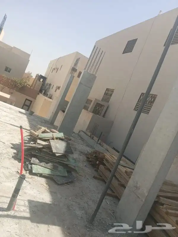 مقاول 1