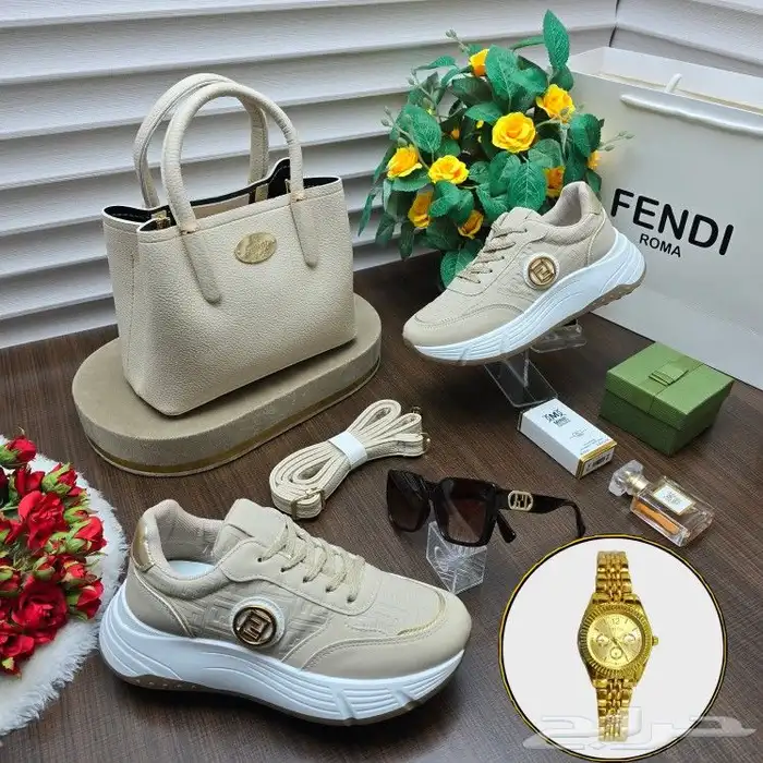 اطقم نسائي ماركة فندي 0