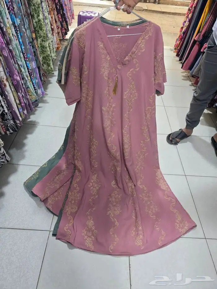 ملابس نسائي 21