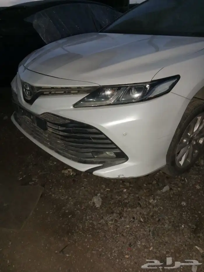 تشليح لبيع قطع غيار كامري بجميع انواعها من موديل 2018الى2025 2