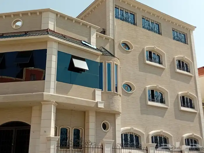 معلم باكستاني دهانات جرافيت داخلي وخارجي 6